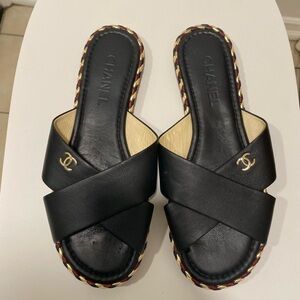 Black Chanel Sandals size 42